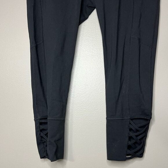 Athleta black crop length cropped workout athletic leggings women's size S - Picture 2 of 7